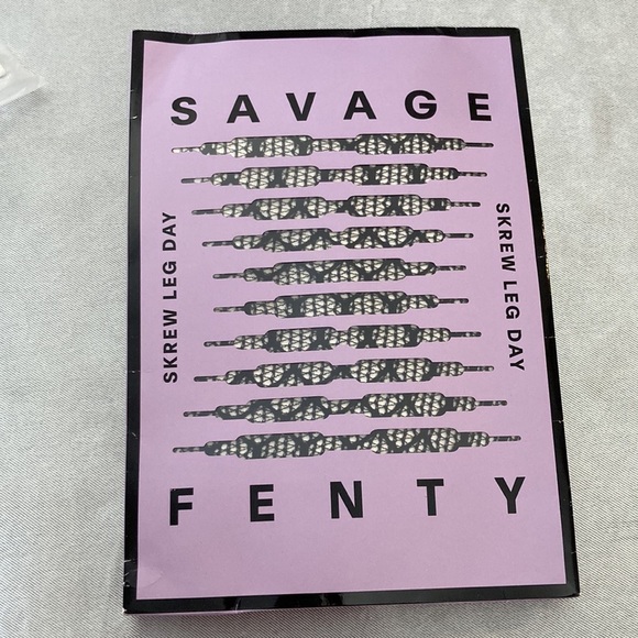 MADAME X FISHNET THIGH HIGH STOCKINGS Size 2X/3X - Picture 5 of 7